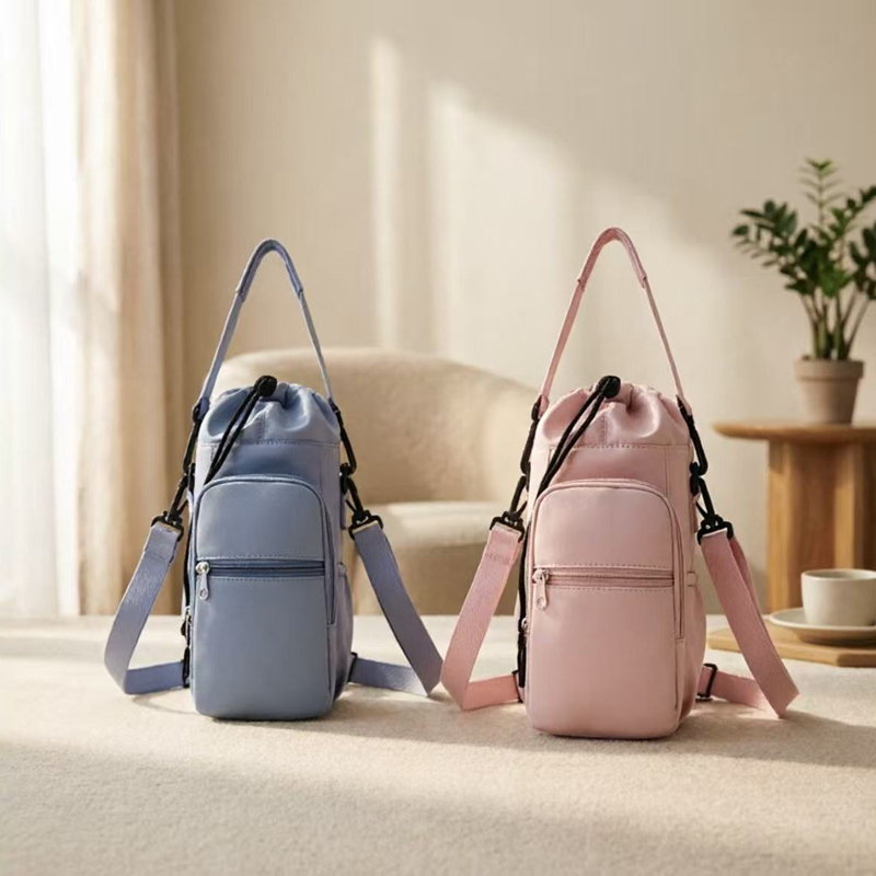 Hydration Pack Outdoor - Portable Water Bottle Bag with Adjustable